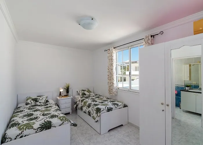 Villa Mannat By Puerto del Carmen (Lanzarote)