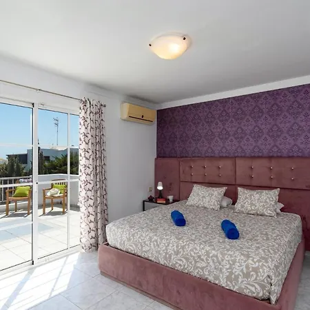 Willa Mannat By Puerto del Carmen (Lanzarote)