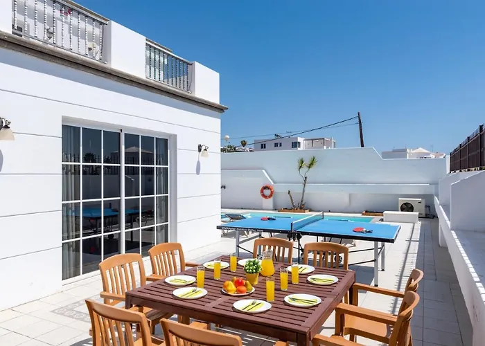 Mannat By * Puerto del Carmen (Lanzarote)